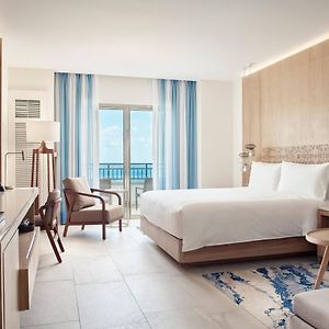 Premium Ocean View Deluxe King Balcony